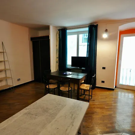 Casa Riccola Historic Center Near The Aquarium With Elevator Apartment Genoa