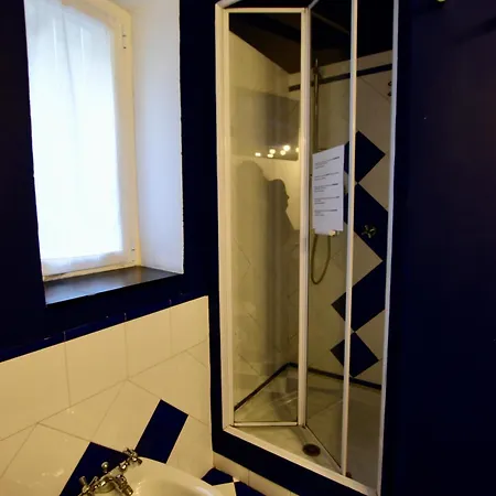 Casa Riccola Historic Center Near The Aquarium With Elevator * Genoa