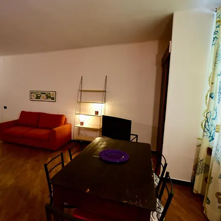 Apartment Casa Riccola Historic Center Near The Aquarium With Elevator Genoa